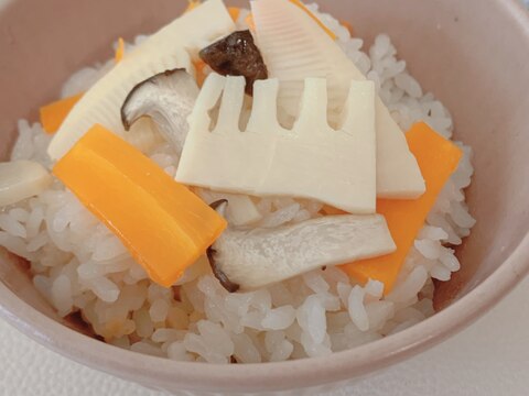 味付け簡単、タケノコの炊き込みご飯